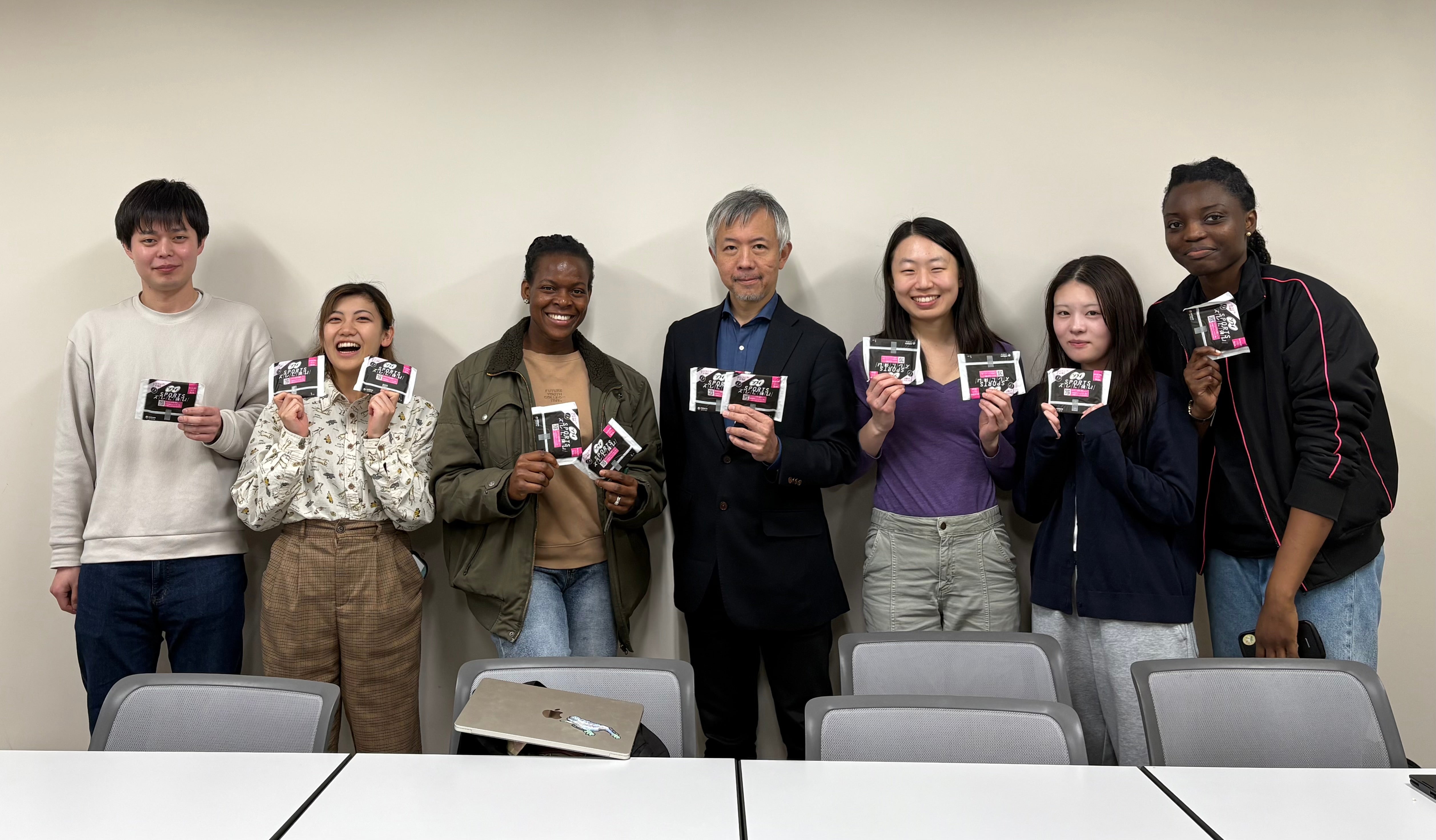 北海道大学「北大生理サポート」にレッドボックスジャパンが生理用品を提供　学生主体で“生理中でも過ごしやすい大学”へ